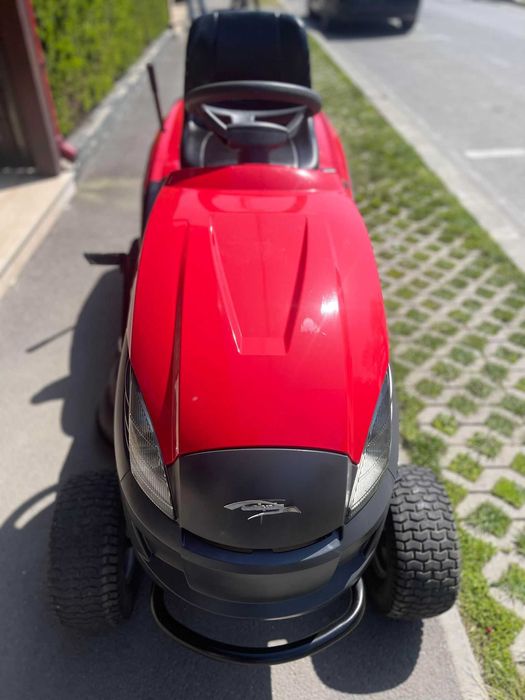 Tractoras Castel Garten de tuns iarba 20hp VTWiN