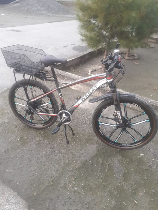 Сотилади велосипед вассат холати зур енгил хамма жойи радной