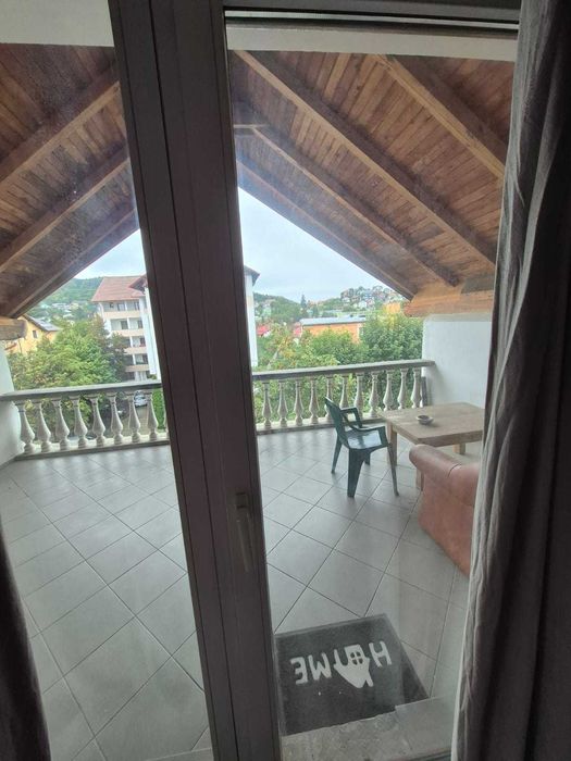 Inchiriez apartament cu 2 camere, Brasov, zona centrala