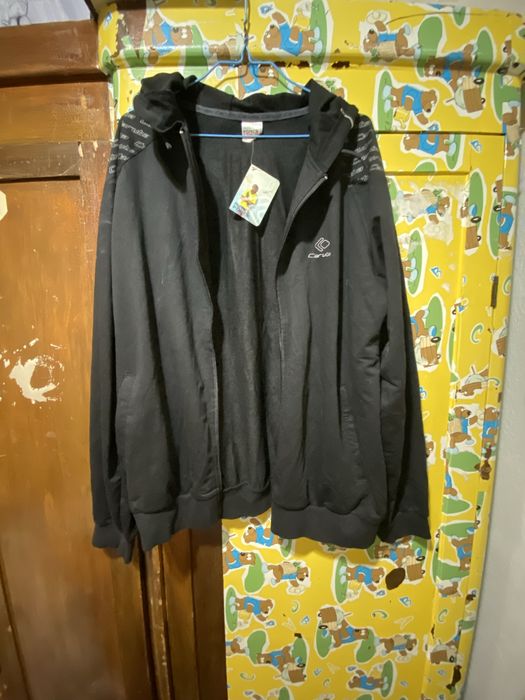 Олимпийка  мужская подростковая.