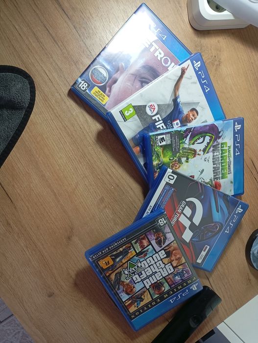 Playstation 4 идеальная