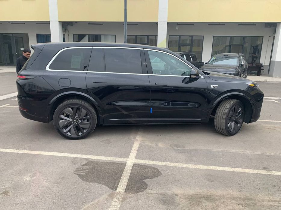 Li9 Ultra 2025, master akaunt beriladi, mashina masla