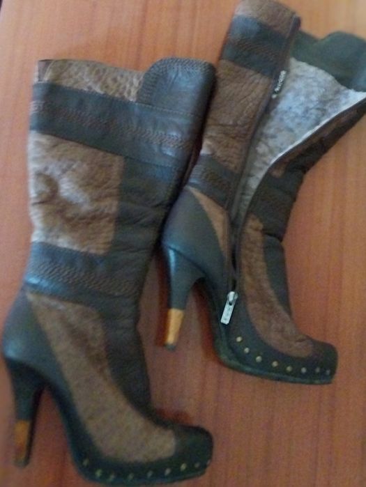 Сапоги ,полусапожки женские