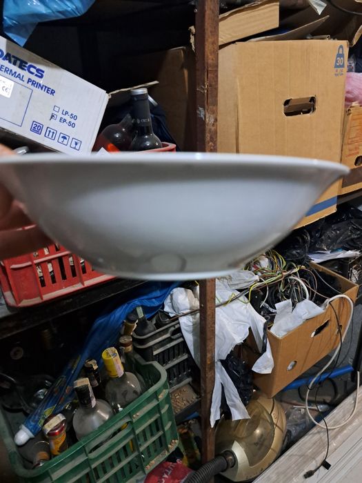 Чиний за ресторант,нови за основно ,пица,салати,десертии други