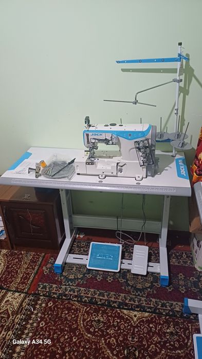 Тикув машинаси сотилади янги холатда (состояние новое).Модел Jack W4