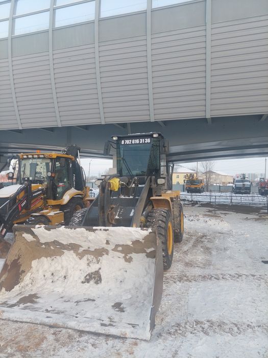 Услуги 2-х кубовых фронтальных погрузчиков.
Операторы с многолетним ст