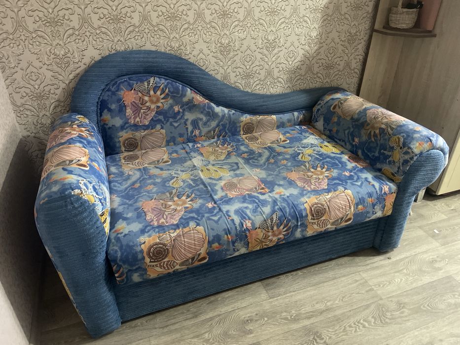 Продам детский раскладной диван