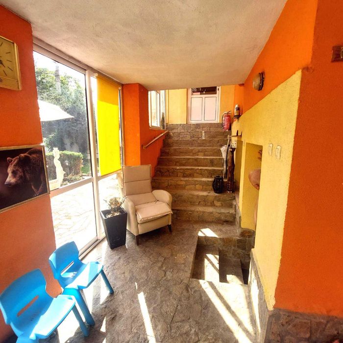 Дава се под наем Къща в с. Змейово, Област Стара Загора - 120 кв.м за 612 € - Снимка #17