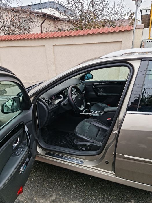 Renault Laguna 3 Initiale Paris Bose Edition