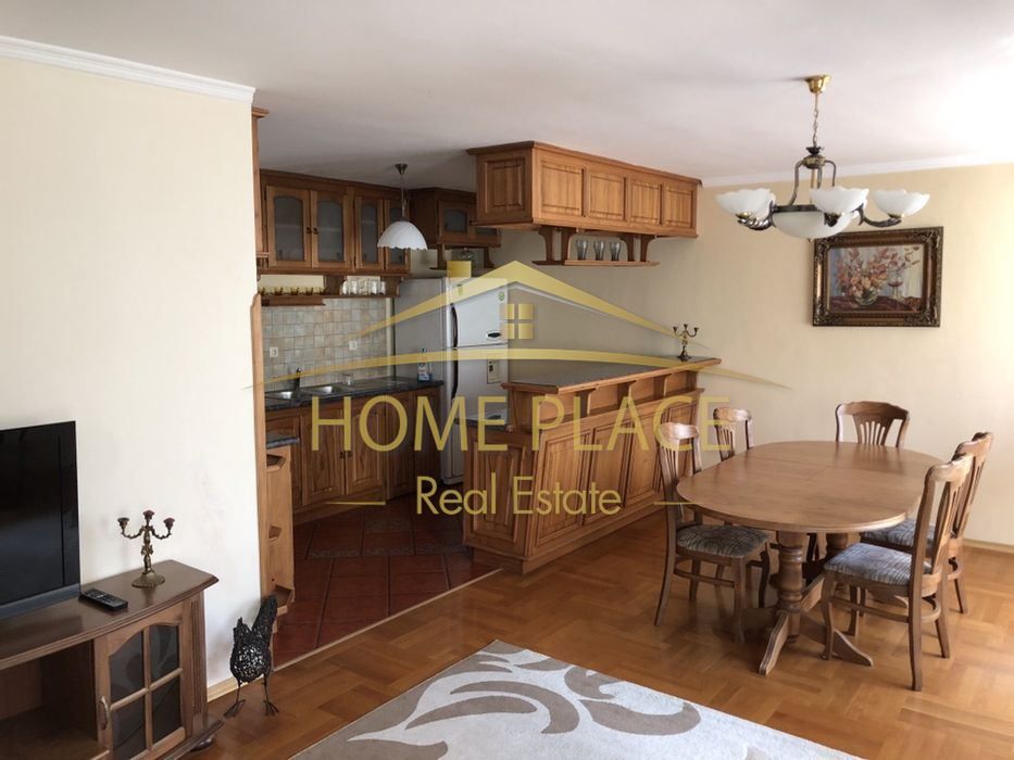 Дава се под наем Тристаен апартамент в Варна, Червен площад - 120 кв.м за 994.5 € - Снимка #1