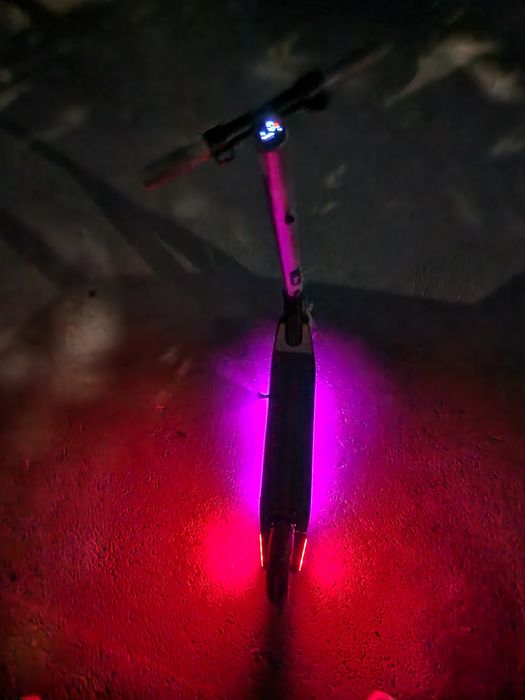 Электро самокат ninebot es2