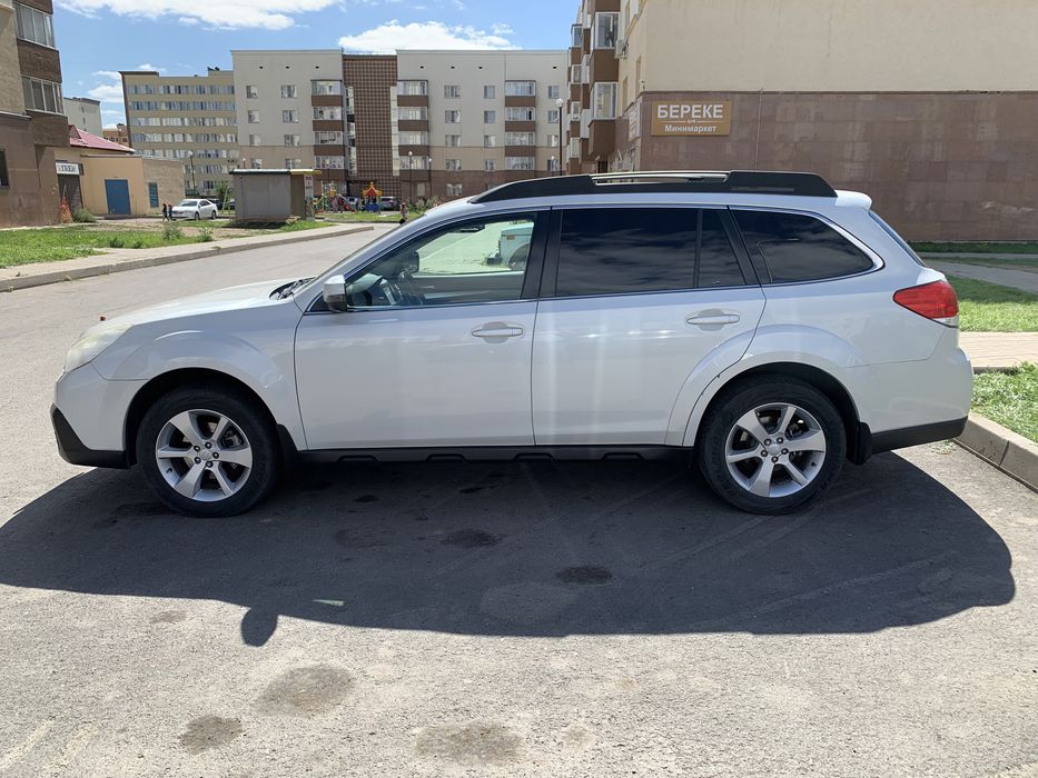 Продам Subaru Outback 2013