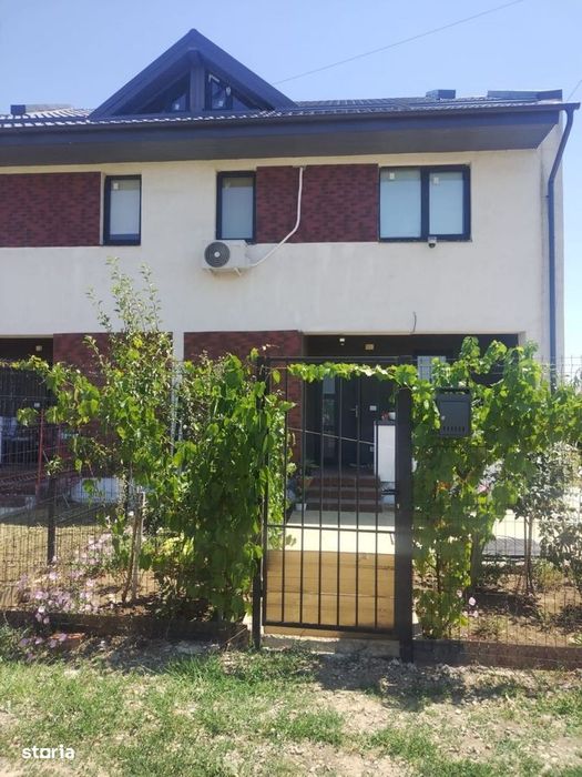 Vila Duplex P+1+M , curte proprie | Otopeni | Comision 0%