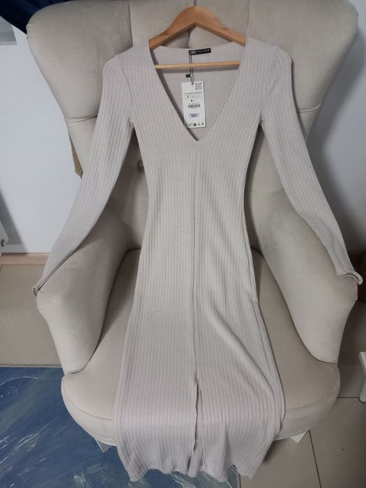Rochie tricotata midi grej deschis crem mărimea S Zara