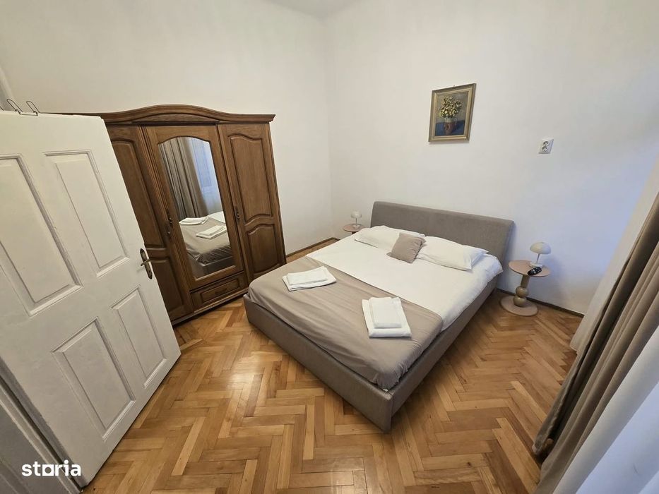 Apartament 3 camere etaj 1 zona Ultracentrala