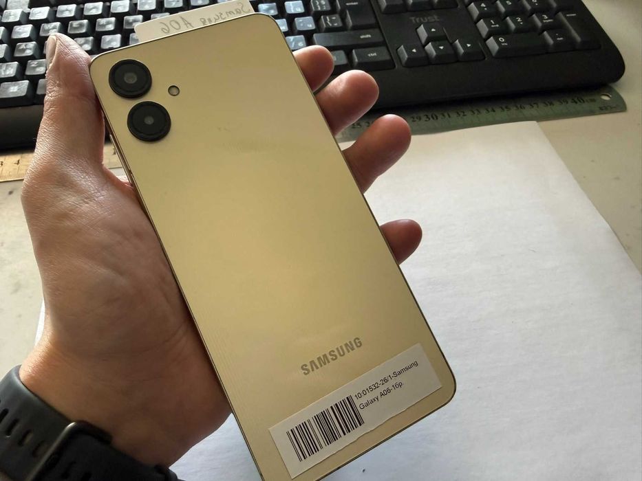 Мобилен телефон Samsung Galaxy A06