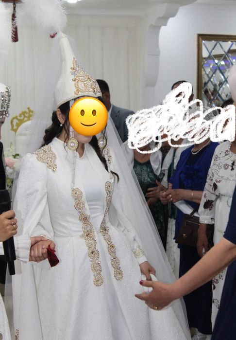 Свадебное узату платье