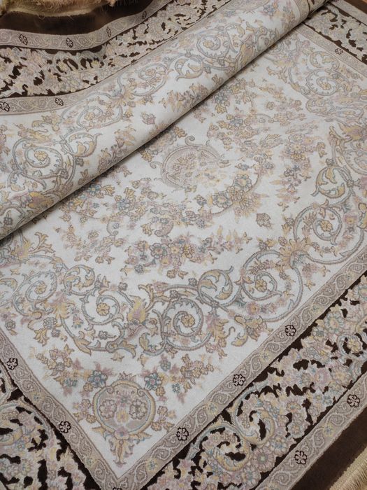 Шелковый ковер 2*3 и дорожка