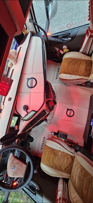 Predare leasing Volvo 460 e6