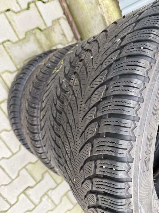 Vand cauciucuri iarna Nokian 215/65/17