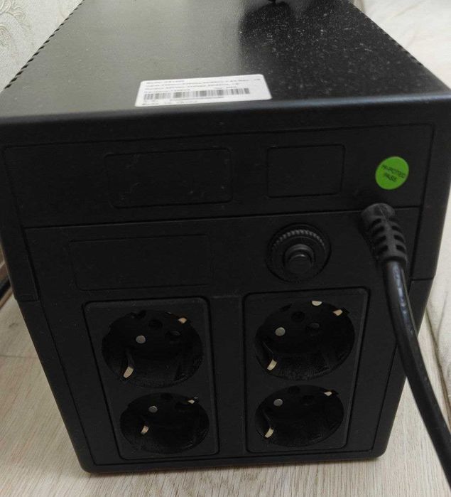 UPS AVT KS 1200VA/720W