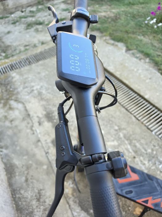 Kukirin A1 (100km)