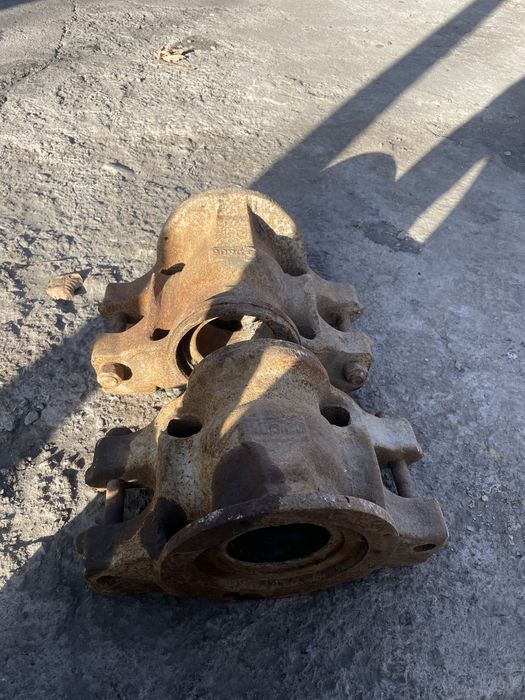 Букса камаз 2 дона сотилади