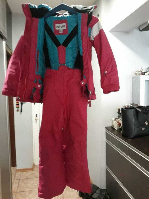 Детски ски екип от две части + аксесоари