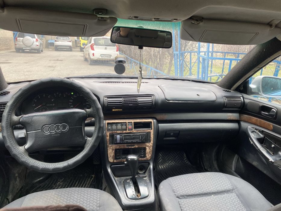 Ауди А4 Автомат Газ бензин