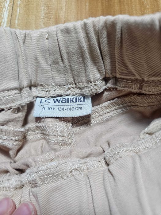 Продам брючки для девочки