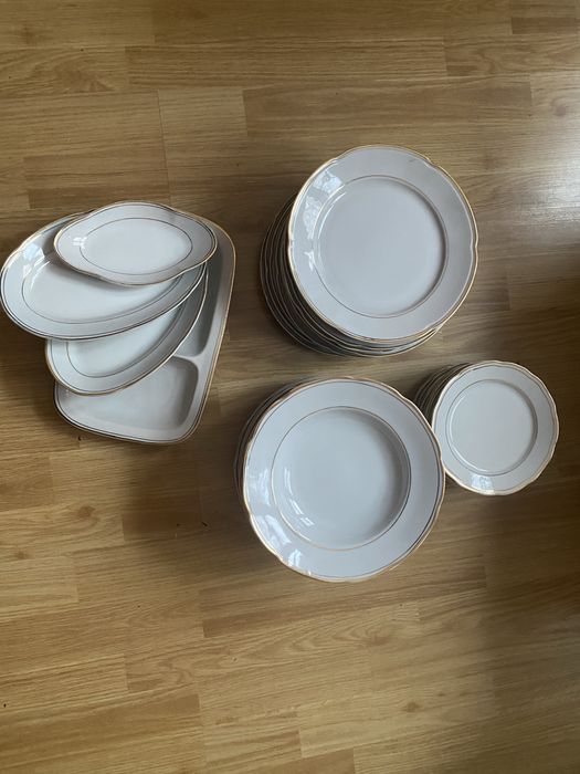 Сервиз за хранене