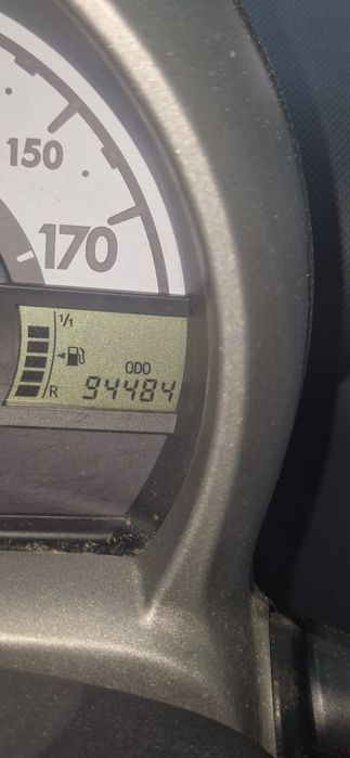 Vand Peugeot 107