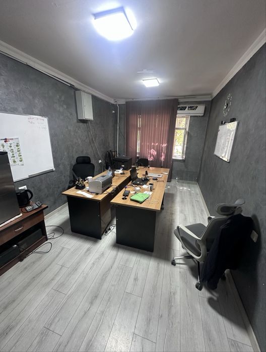 Arenda Yunusabo 14 kvartal metro oldida