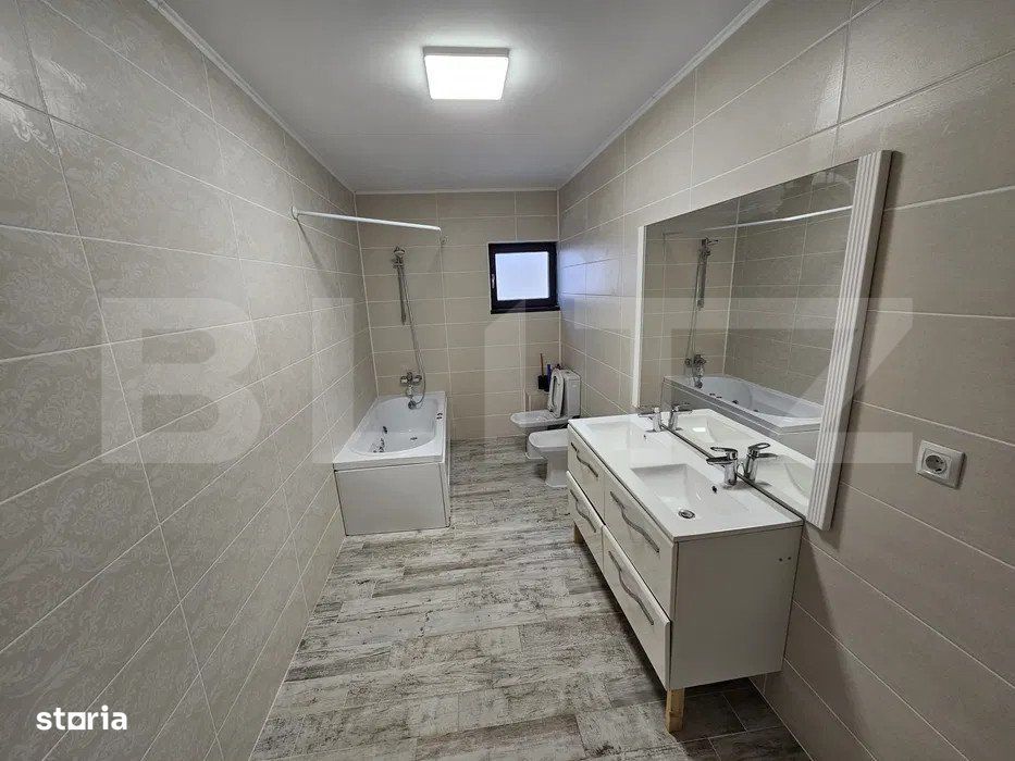 Casa, 180 mp, 5 camere, parcare, curte 260 mp, zona Veteranilor