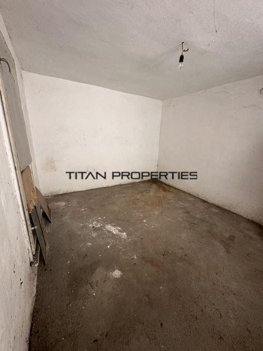 Продава се Магазин в Бургас, Център - 77 кв.м за 1013 €/кв.м - Снимка #4