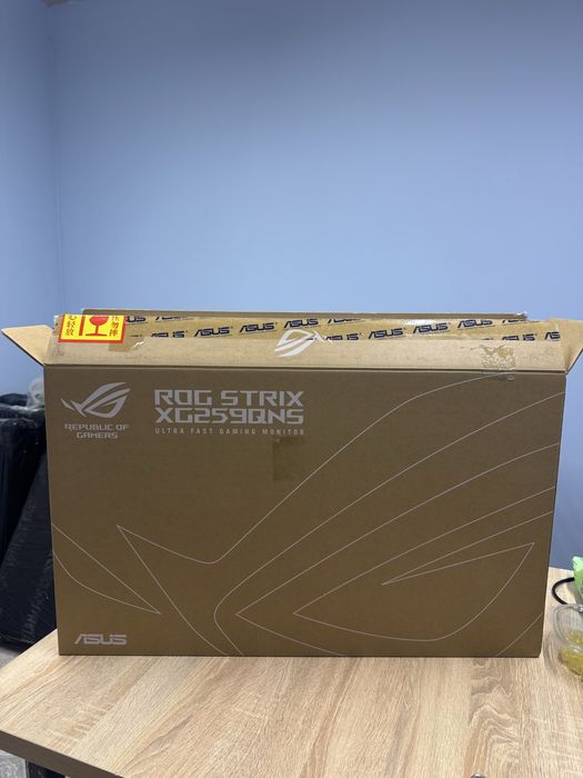 Монитор Asus ROG Strix 24,5 380Hz