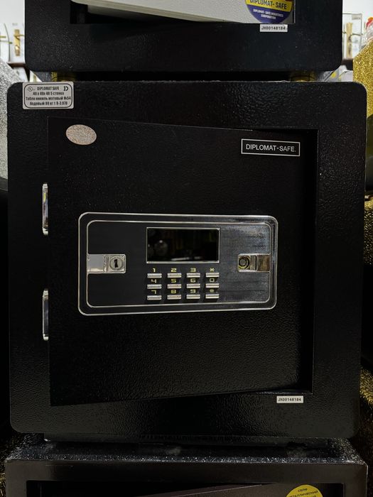 Сейфы “DIPLOMAT SAFE” противопожарные !!!