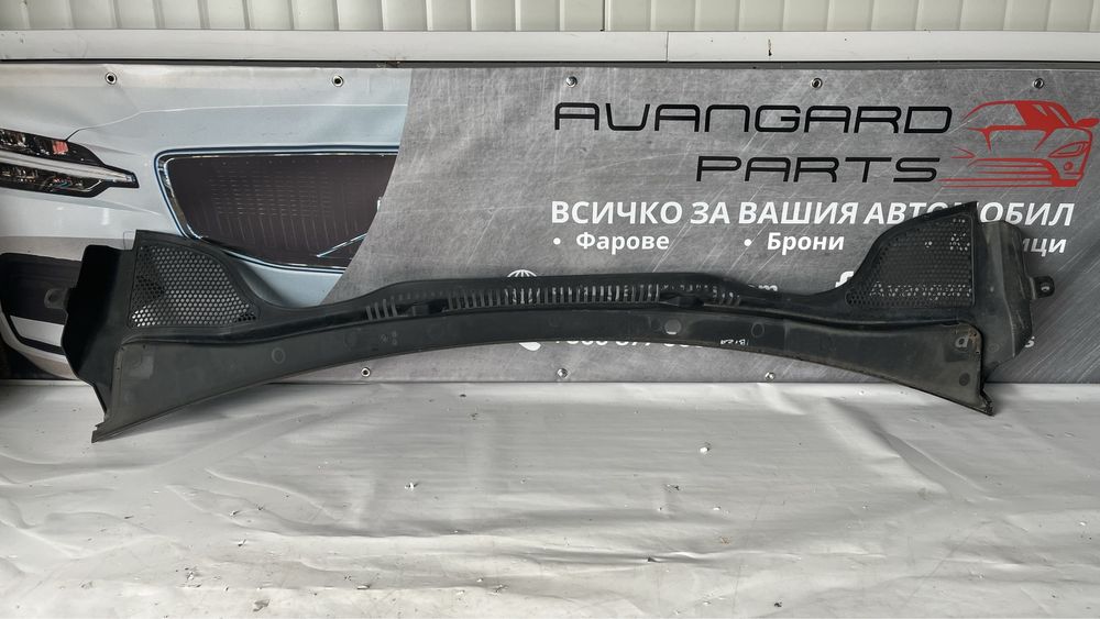 Решетка под чистачките Seat Ibiza 4 (2008-2017)