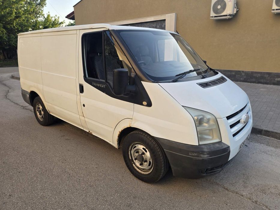 НА ЧАСТИ: Ford Transit 2.2 TDCi (2007 г.) - Код: P8FA, Кутия: VMT6