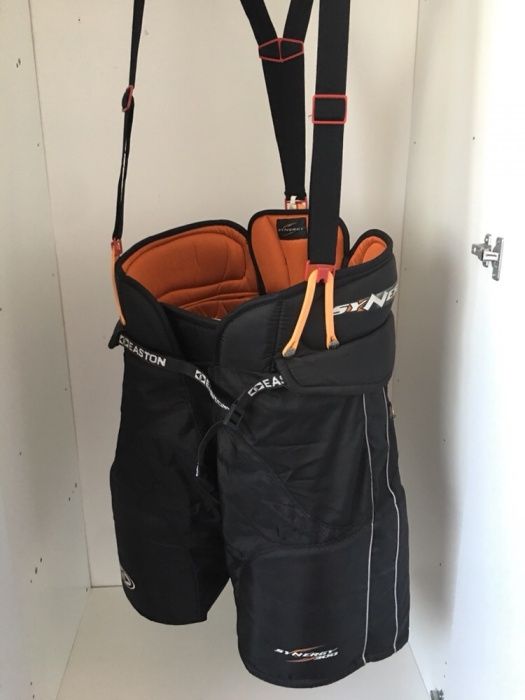 Хоккей форма шорты