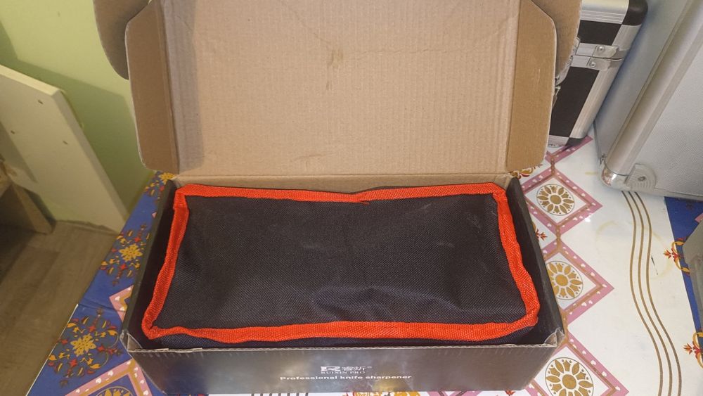 Точилка для ножей