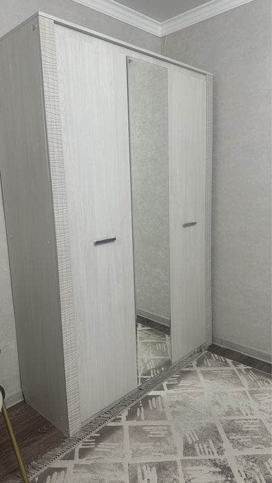 Продам кровать со шкафом