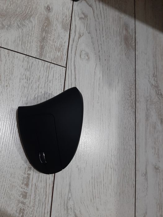 Игровая мышка для левши.