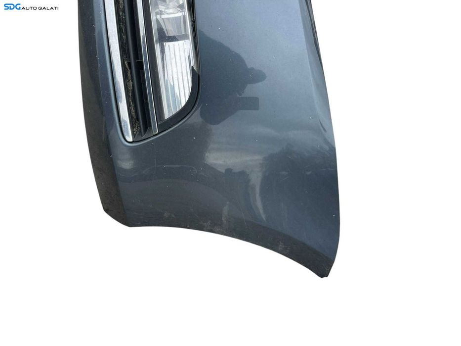 Bara Spoiler Fata cu Locas Senzori Parcare Culoare LK7X Volkswagen Passat B7 2010 - 2015 Cod 3AA807221 [B4011]