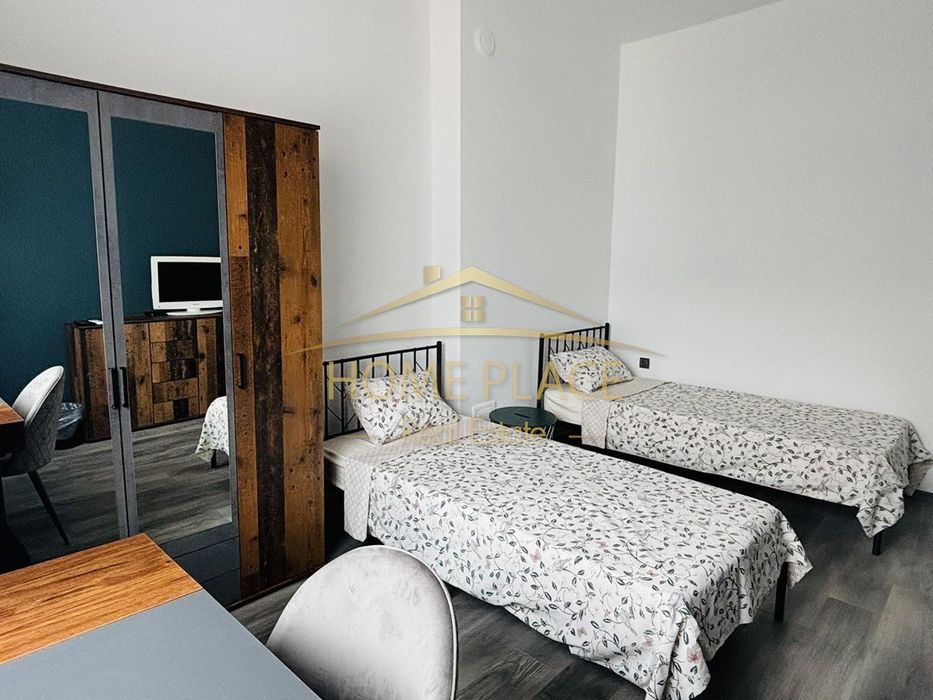 ТРИСТАЕН апартамент под наем - Център