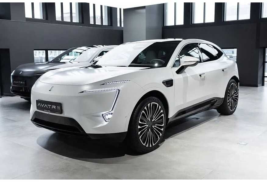 AVATR 11 116 kwh AWD 730km pod zakaz