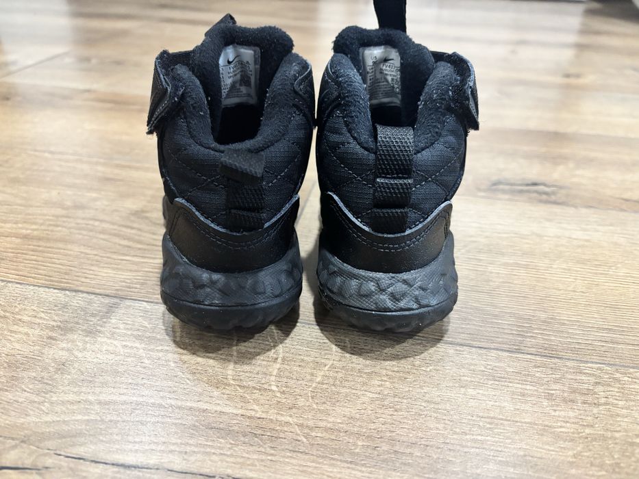 Детски зимни боти Nike Hikeda