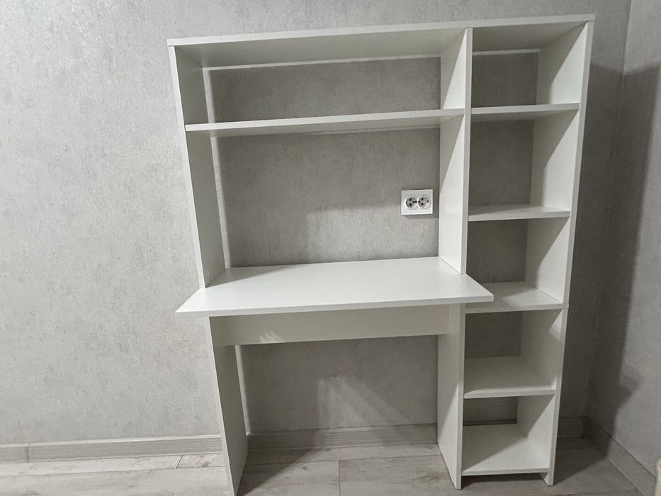 Продается рабочий стол