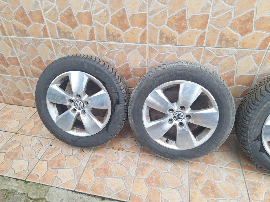 Jante aliaj PERTH originale  VW Golf 205/55R16 anvelope Michelin All S
