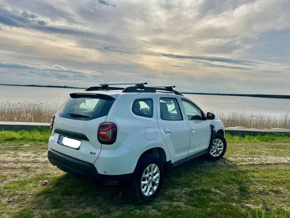 Dacia Duster 4x4 an fabricatie 2023 facelift